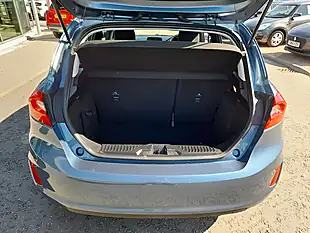 Used 2019 Ford Fiesta Zetec Blue - Interior and Exterior details 7