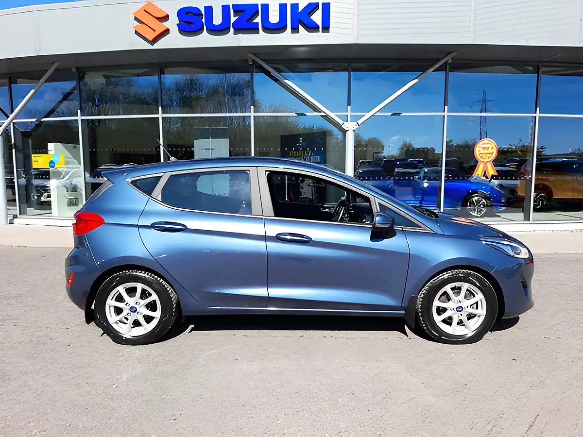 Used 2019 Ford Fiesta Zetec Blue - Interior and Exterior details 9