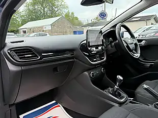 Used 2019 Ford Fiesta Zetec Blue - Interior and Exterior details 15