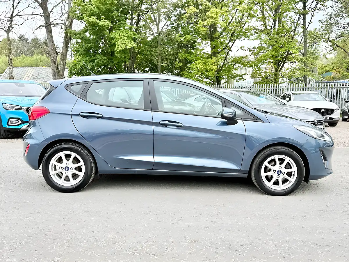Used 2019 Ford Fiesta Zetec Blue - Interior and Exterior details 4