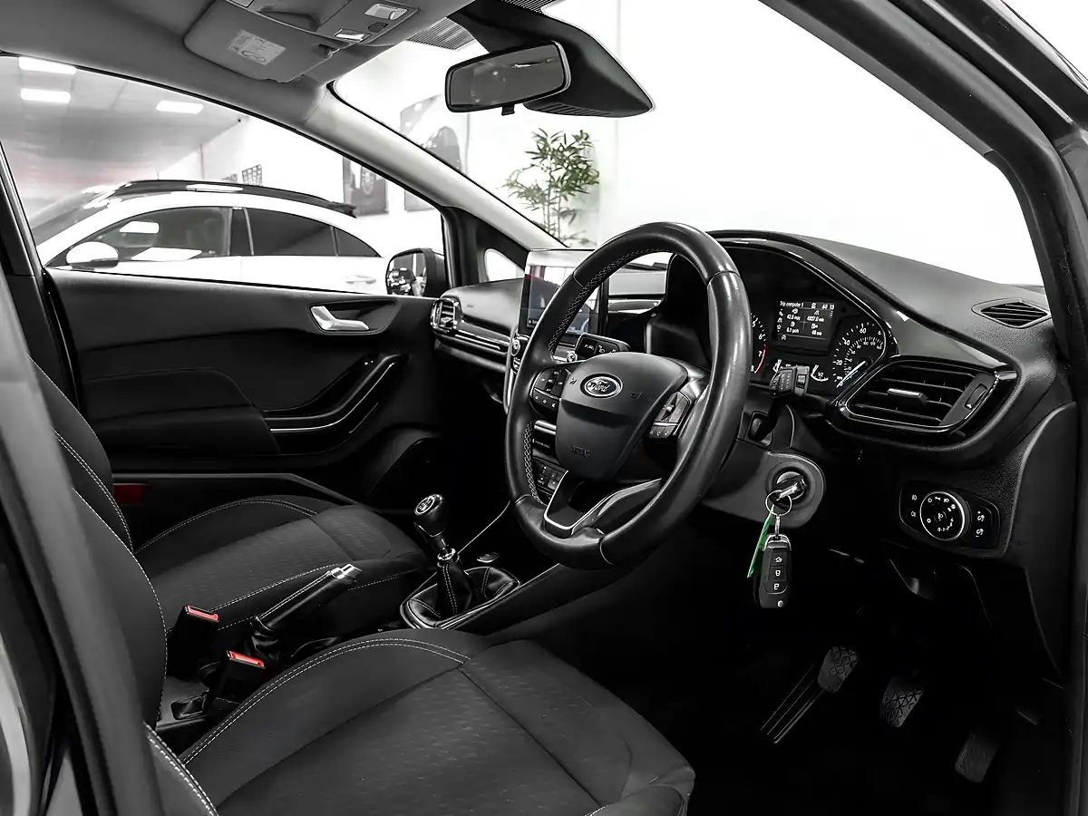 Used 2019 Ford Fiesta Zetec Grey - Interior and Exterior details 16
