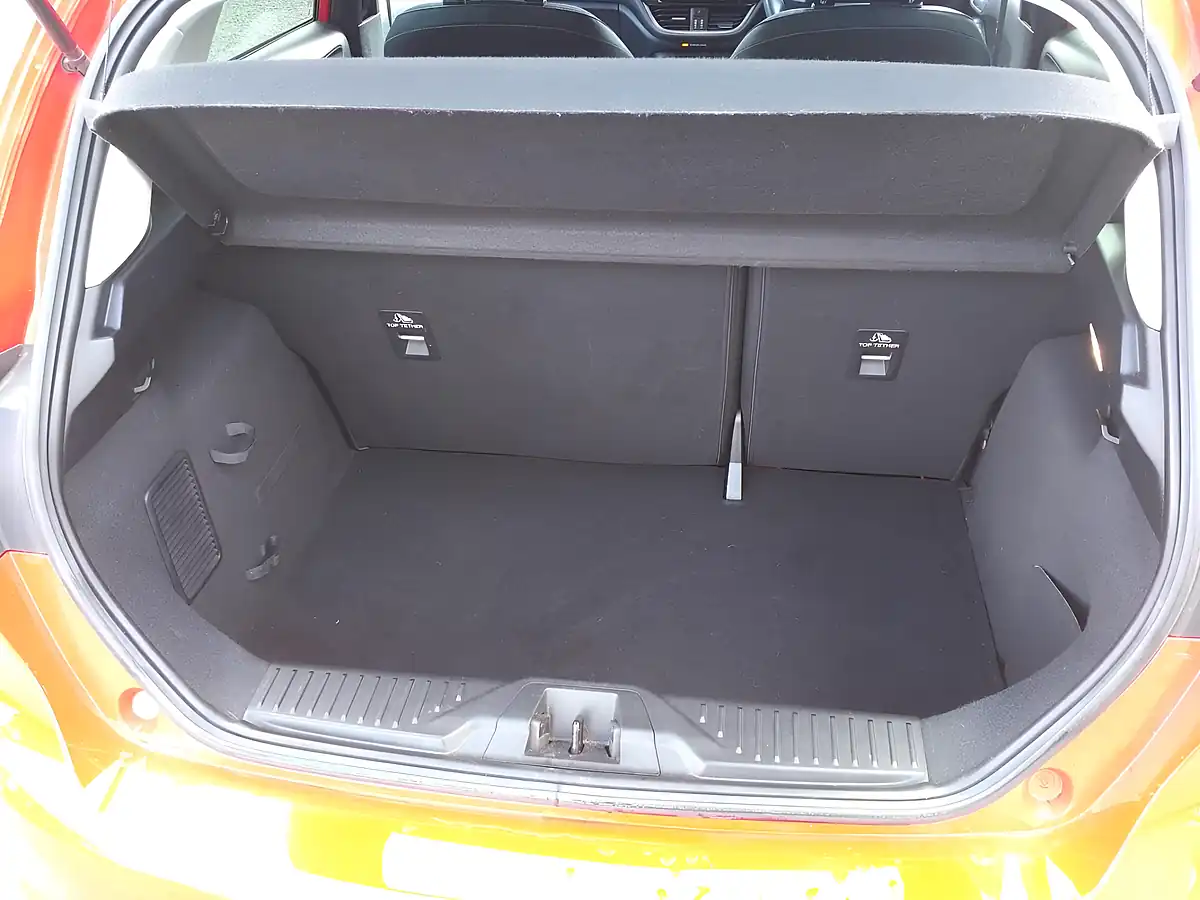 Used 2019 Ford Fiesta Zetec Red - Interior and Exterior details 18