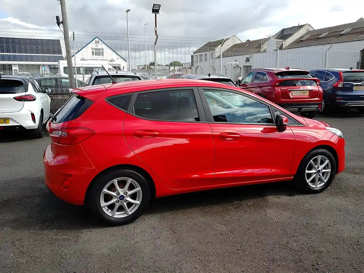 Used 2019 Ford Fiesta Zetec Red - Interior and Exterior details 7