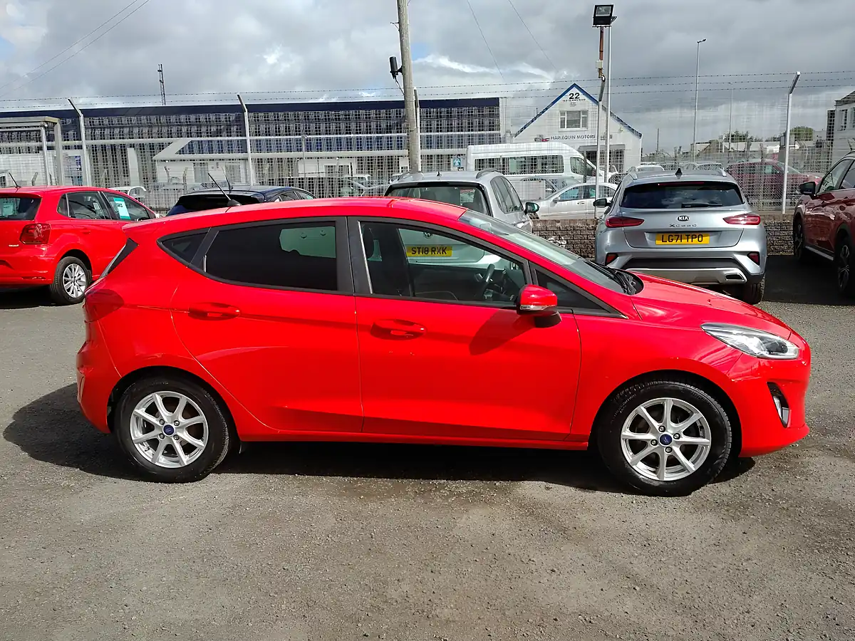 Used 2019 Ford Fiesta Zetec Red - Interior and Exterior details 8