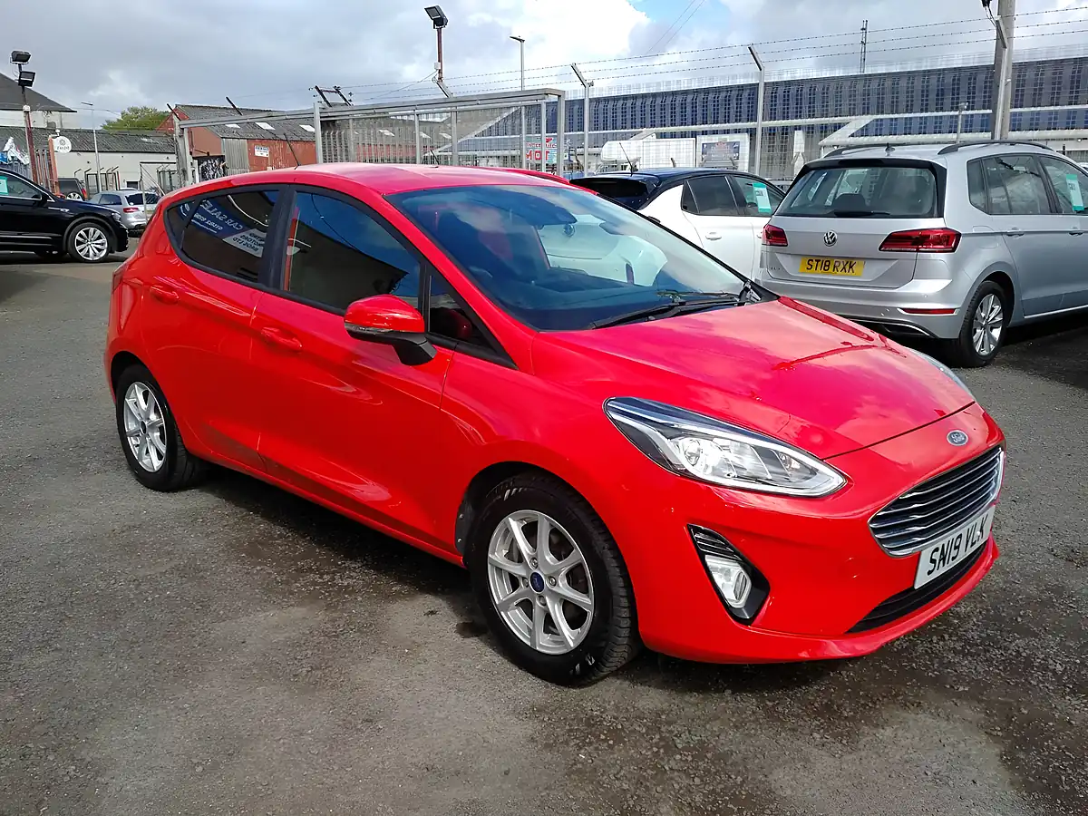 Used 2019 Ford Fiesta Zetec Red - Interior and Exterior details 9