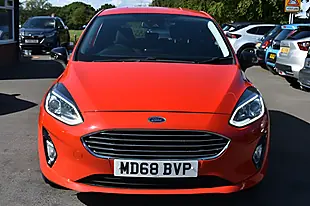 Used 2019 Ford Fiesta Zetec Red - Interior and Exterior details 3