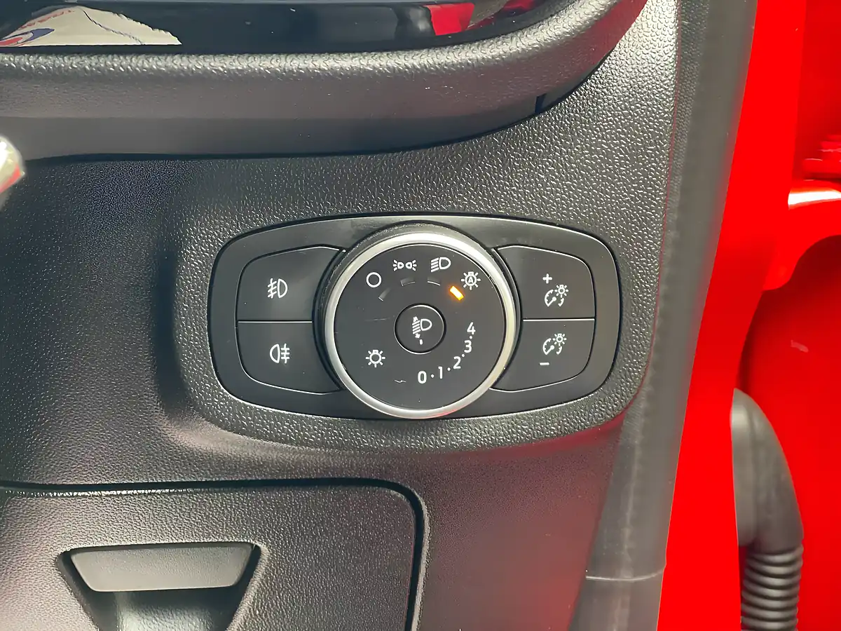 Used 2019 Ford Fiesta Zetec Red - Interior and Exterior details 11