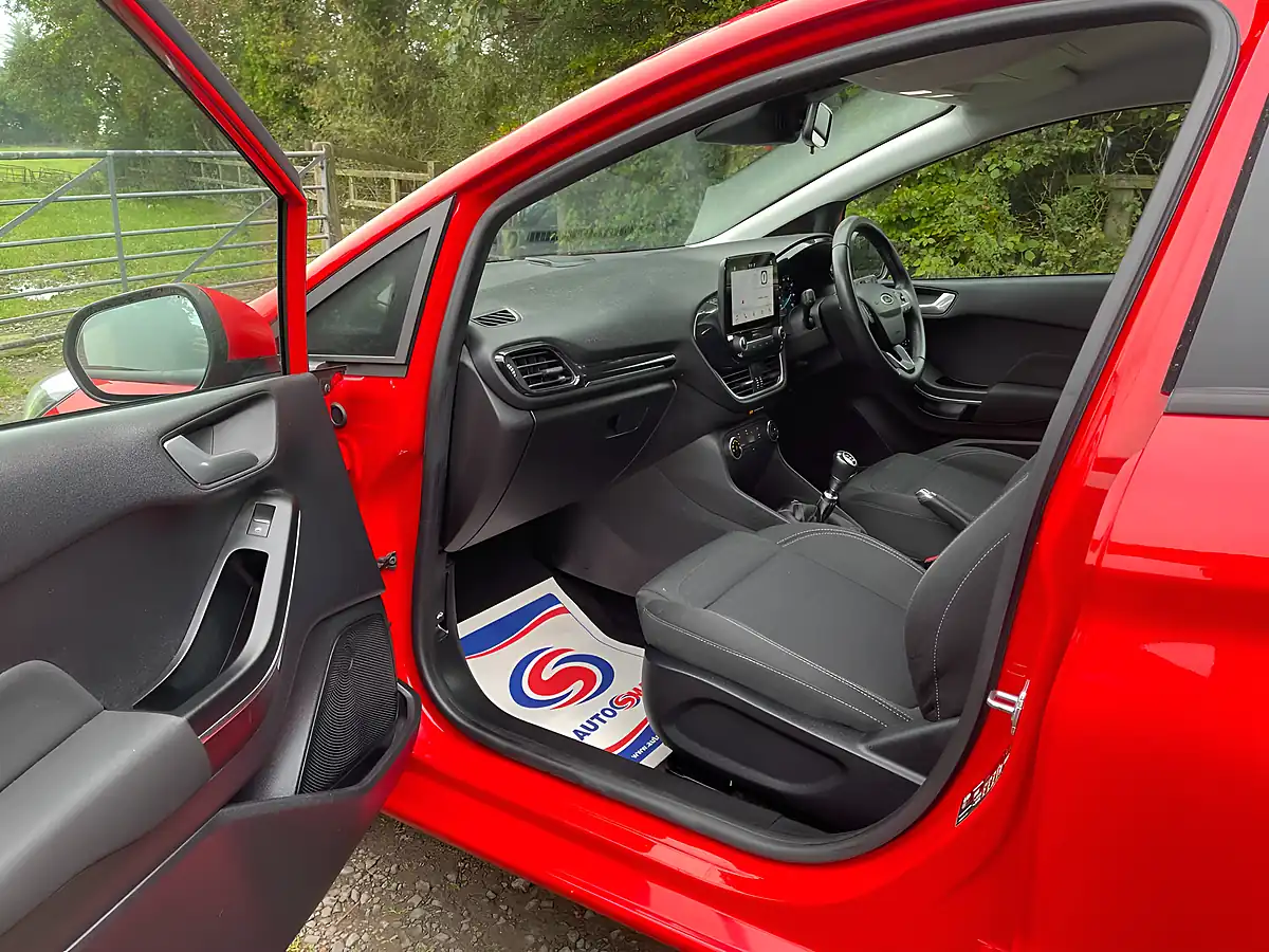 Used 2019 Ford Fiesta Zetec Red - Interior and Exterior details 19