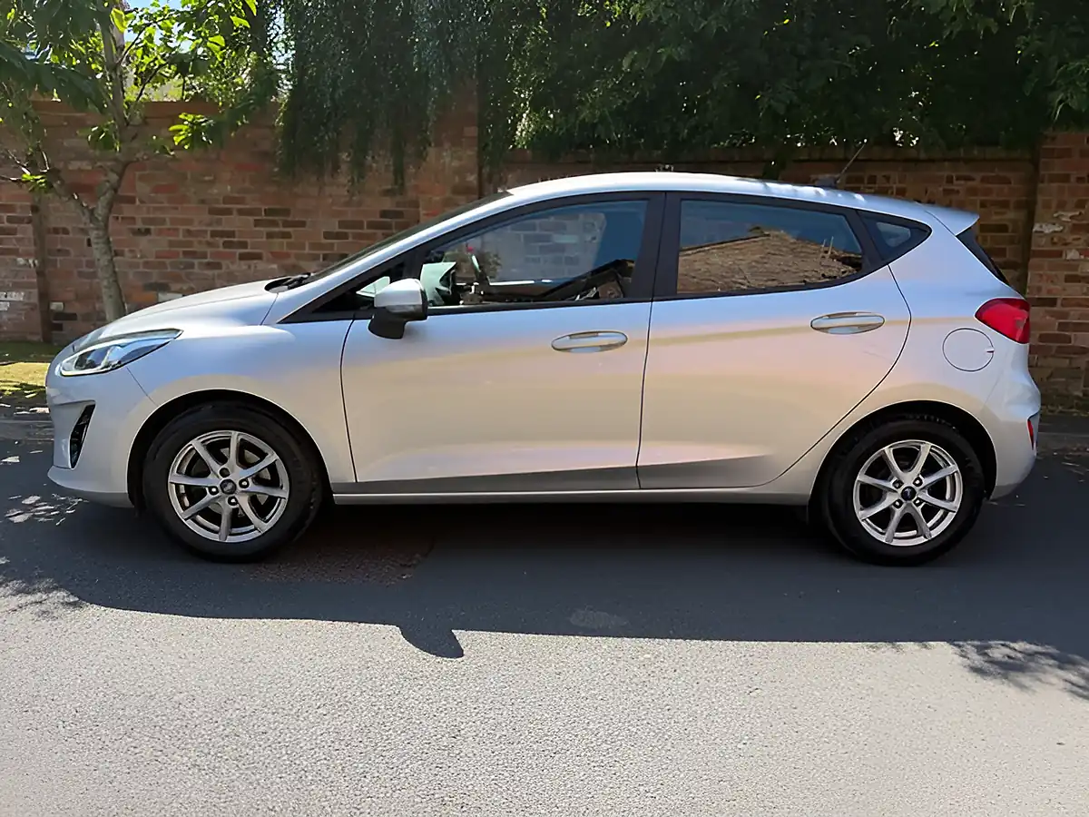 Used 2019 Ford Fiesta Zetec Silver - Interior and Exterior details 8
