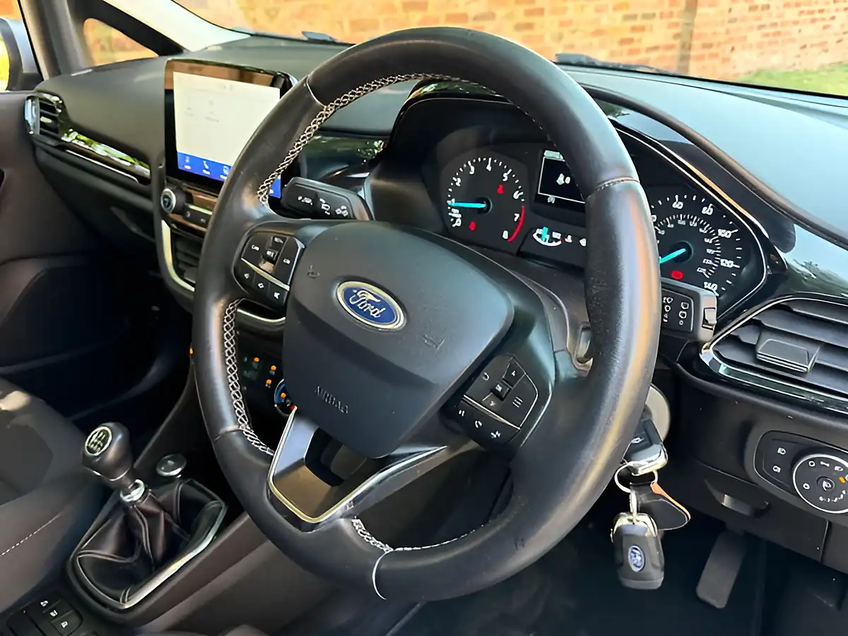Used 2019 Ford Fiesta Zetec Silver - Interior and Exterior details 9