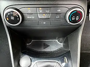 Used 2019 Ford Fiesta Zetec White - Interior and Exterior details 20