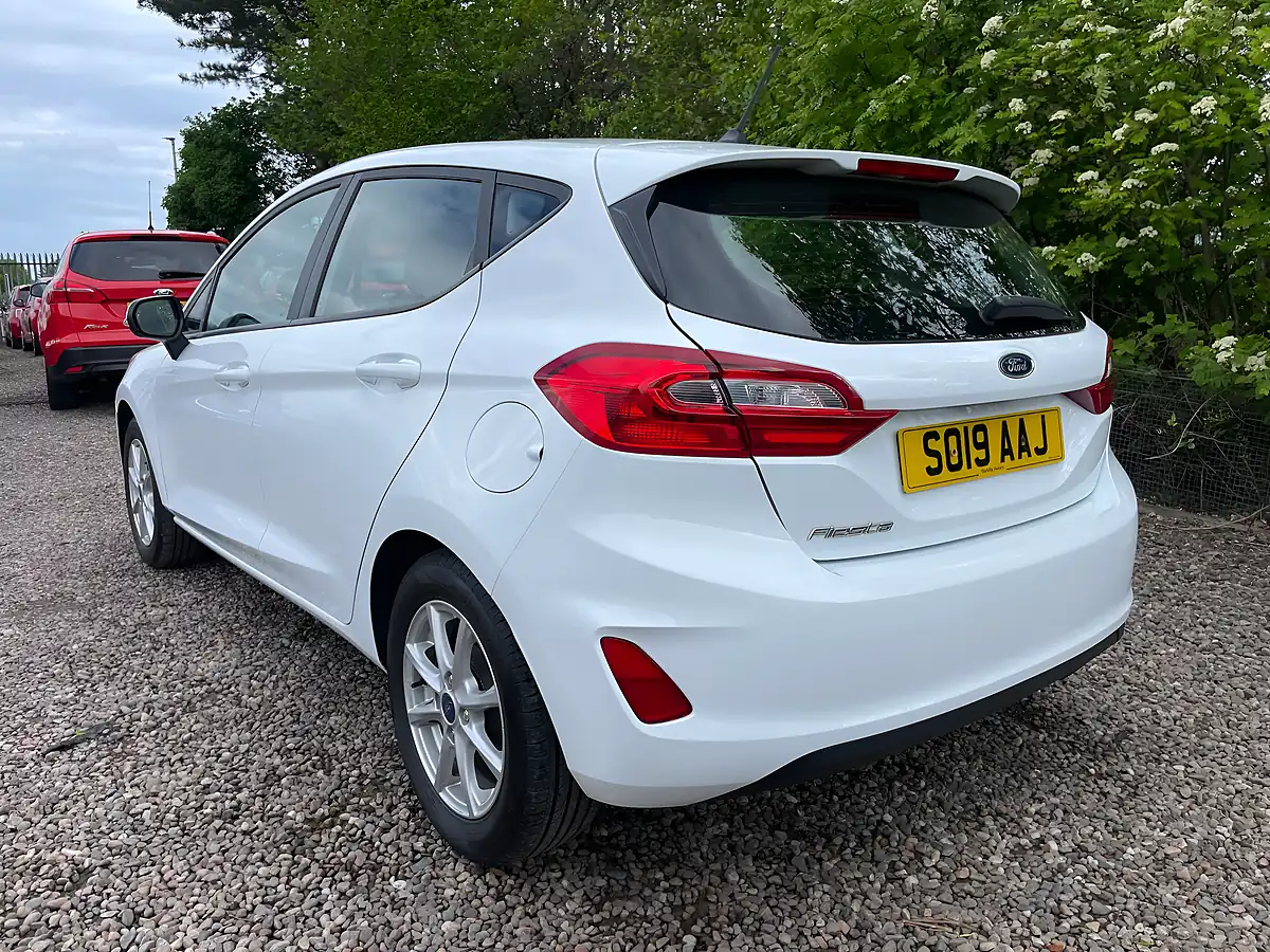 Used 2019 Ford Fiesta Zetec White - Interior and Exterior details 4