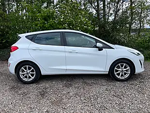 Used 2019 Ford Fiesta Zetec White - Interior and Exterior details 5