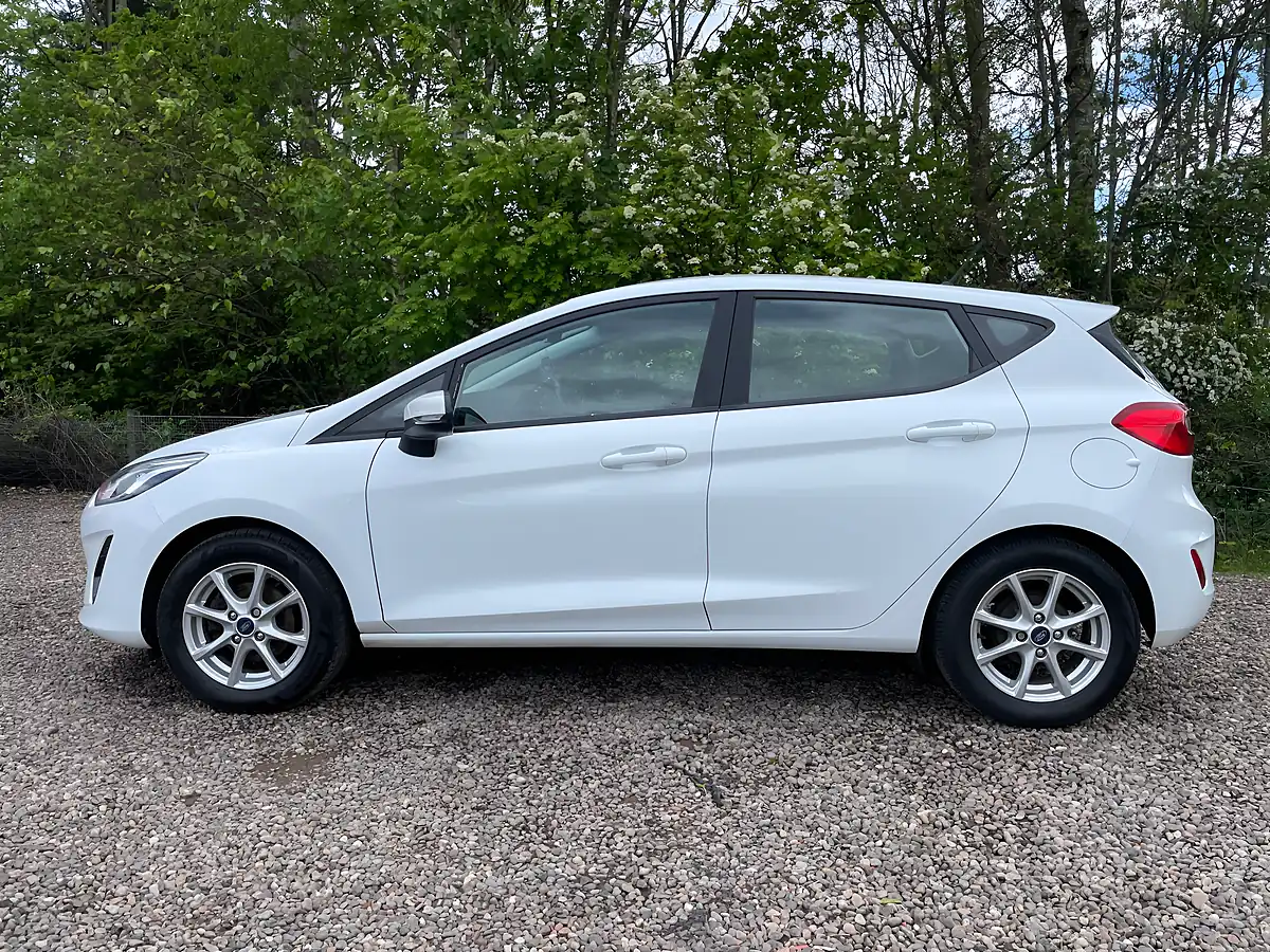 Used 2019 Ford Fiesta Zetec White - Interior and Exterior details 6