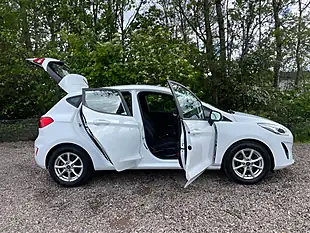 Used 2019 Ford Fiesta Zetec White - Interior and Exterior details 7