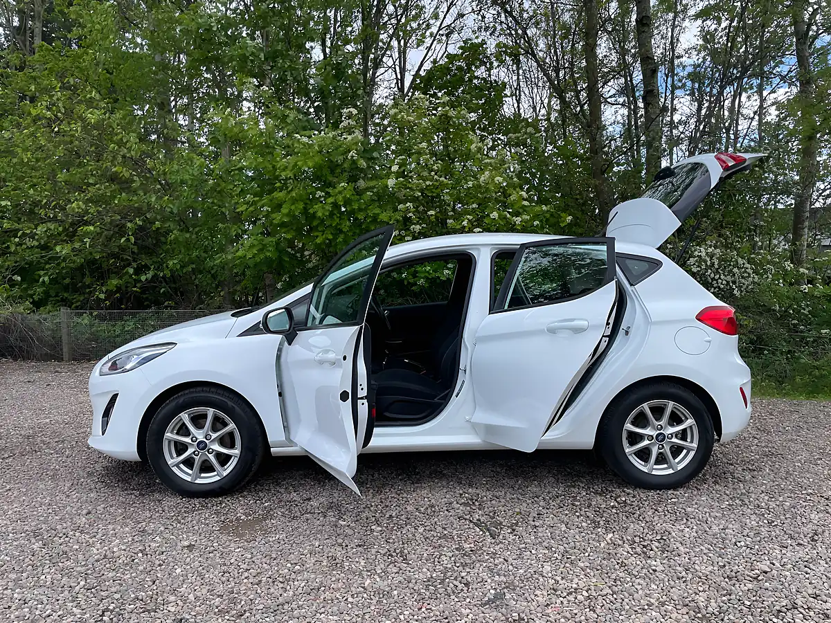 Used 2019 Ford Fiesta Zetec White - Interior and Exterior details 8