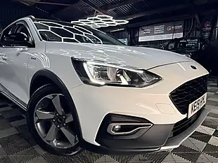 Used 2019 Ford Focus Active White - Interior and Exterior details 2