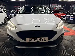 Used 2019 Ford Focus Active White - Interior and Exterior details 5