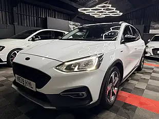 Used 2019 Ford Focus Active White - Interior and Exterior details 6