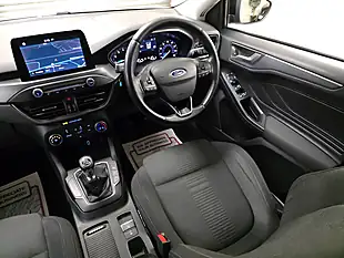 Used 2019 Ford Focus Active White - Interior and Exterior details 14