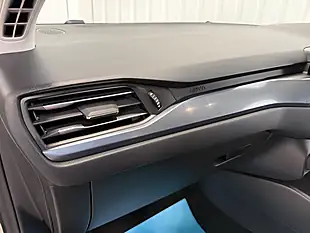 Used 2019 Ford Focus Active White - Interior and Exterior details 12