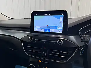 Used 2019 Ford Focus Active White - Interior and Exterior details 18