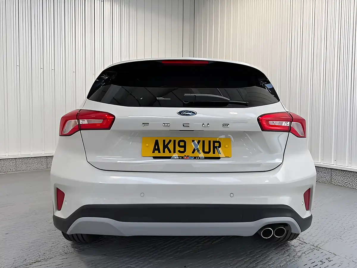 Used 2019 Ford Focus Active White - Interior and Exterior details 6