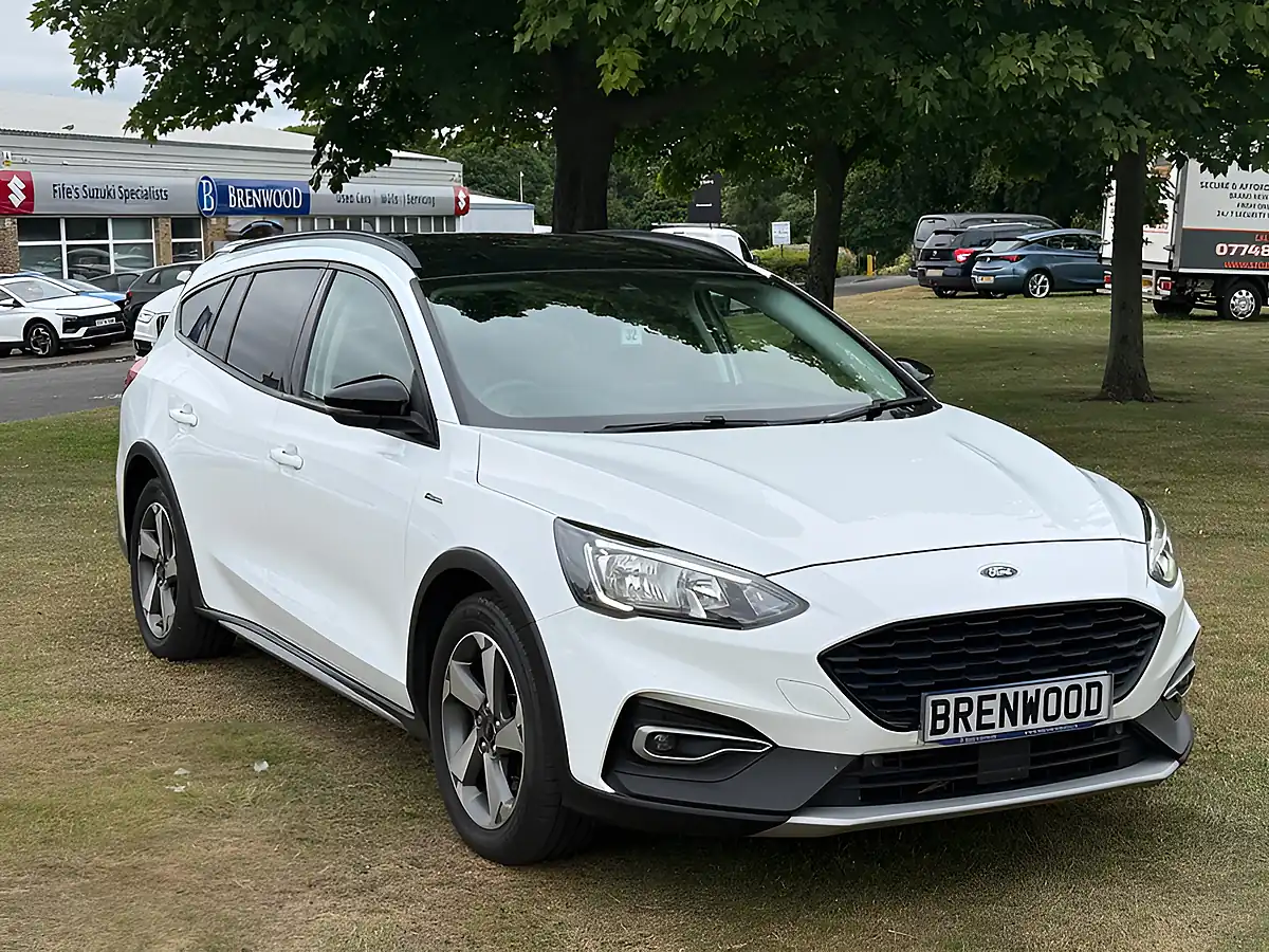 Used 2019 Ford Focus Active White - Front View
