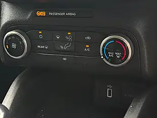 Used 2019 Ford Focus Active White - Interior and Exterior details 13