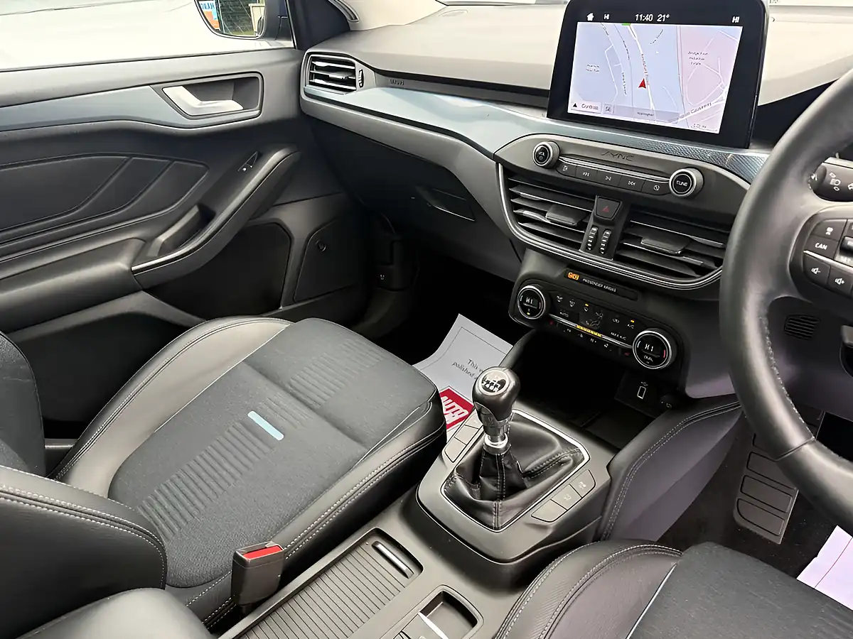 Used 2019 Ford Focus Active X Blue - Interior and Exterior details 10