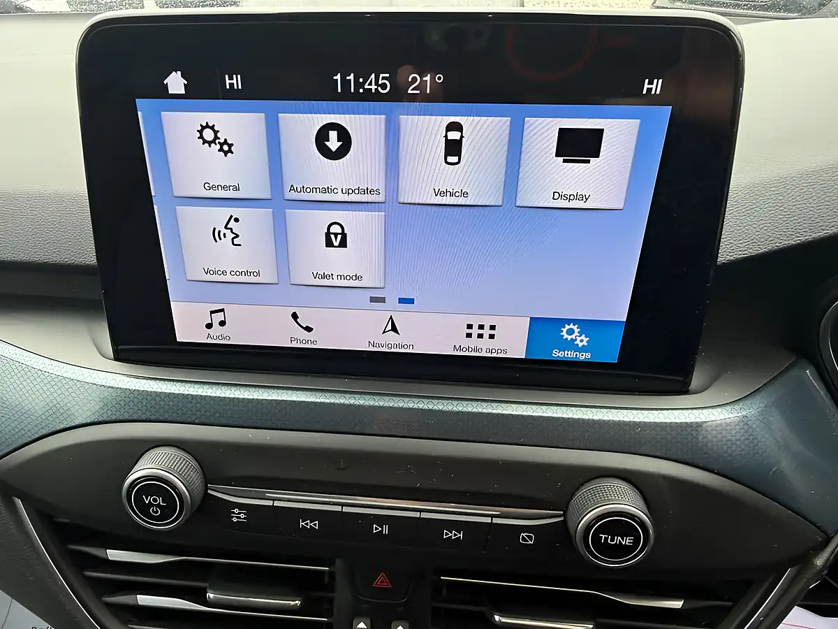 Used 2019 Ford Focus Active X Blue - Interior and Exterior details 15