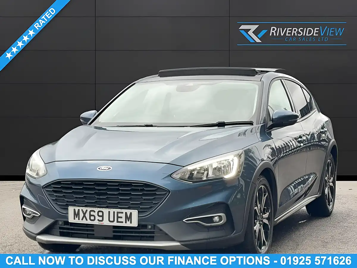 Used 2019 Ford Focus Active X Blue - Interior and Exterior details 2