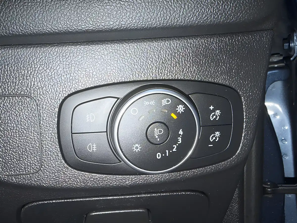 Used 2019 Ford Focus Active X Grey - Interior and Exterior details 16