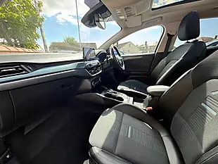 Used 2019 Ford Focus Active X Orange - Interior and Exterior details 13