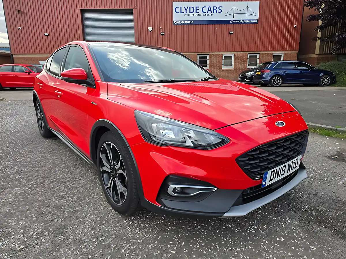 Used 2019 Ford Focus Active X Red - Front View