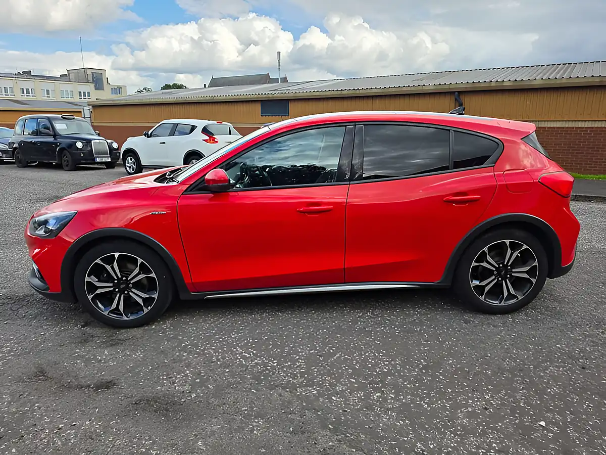 Used 2019 Ford Focus Active X Red - Interior and Exterior details 13