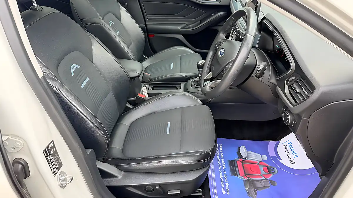 Used 2019 Ford Focus Active X White - Interior and Exterior details 13