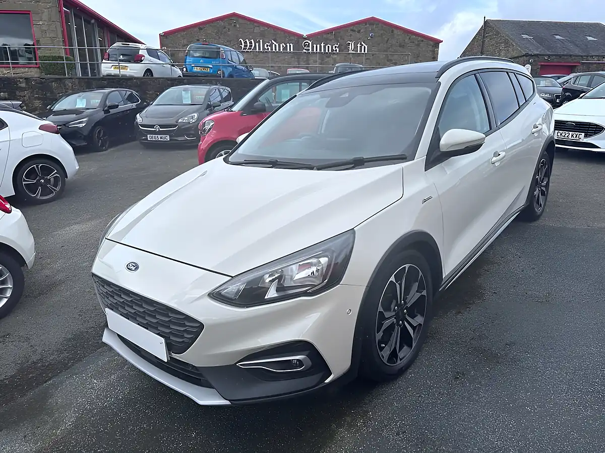 Used 2019 Ford Focus Active X White - Front View