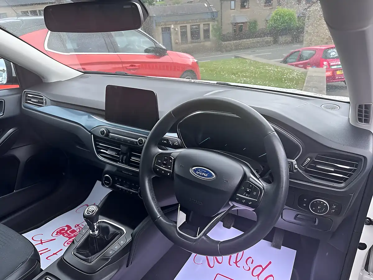 Used 2019 Ford Focus Active X White - Interior and Exterior details 11