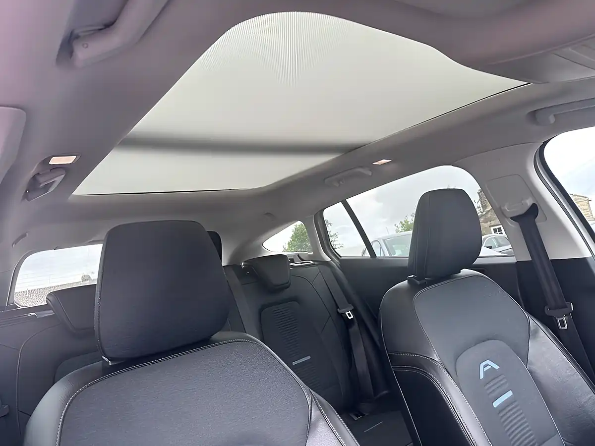 Used 2019 Ford Focus Active X White - Interior and Exterior details 13