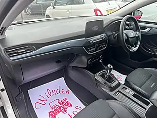 Used 2019 Ford Focus Active X White - Interior and Exterior details 16