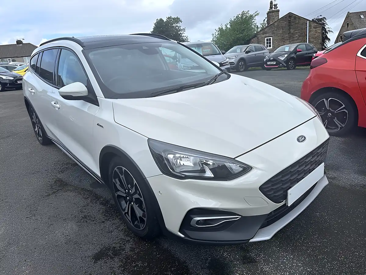 Used 2019 Ford Focus Active X White - Interior and Exterior details 3
