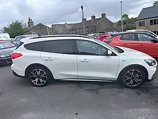 Used 2019 Ford Focus Active X White - Interior and Exterior details 4