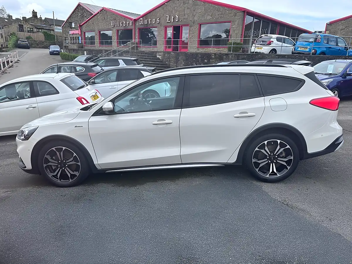Used 2019 Ford Focus Active X White - Interior and Exterior details 8