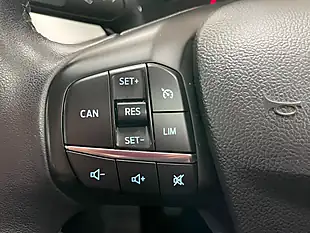Used 2019 Ford Focus Diesel Estate Zetec Moondust Silver - Interior and Exterior details 17