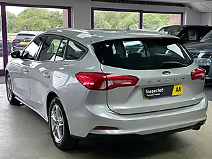 Used 2019 Ford Focus Diesel Estate Zetec Moondust Silver - Interior and Exterior details 8