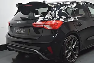 Used 2019 Ford Focus ST Black - Interior and Exterior details 18