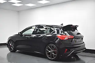 Used 2019 Ford Focus ST Black - Interior and Exterior details 4