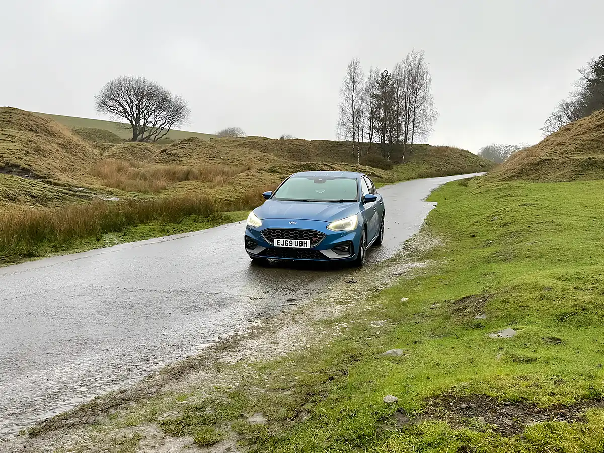 Used 2019 Ford Focus ST Blue - Interior and Exterior details 3