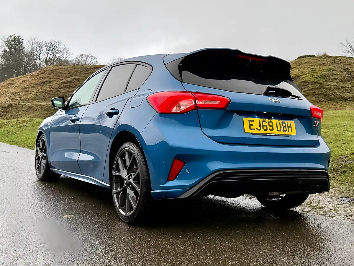 Used 2019 Ford Focus ST Blue - Interior and Exterior details 5